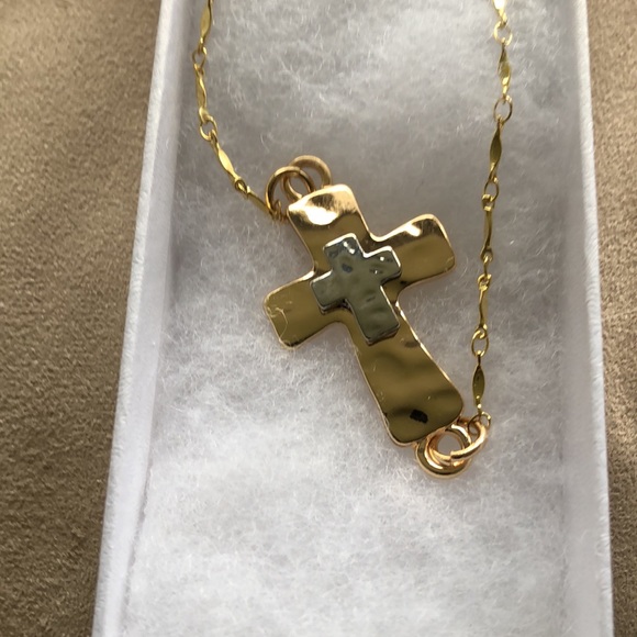 Jewelry - - Horizontal Cross -